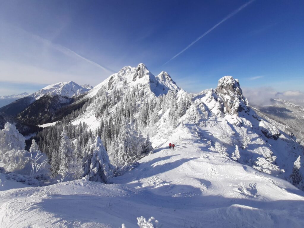 gore, zimska kulisa, modro nebo in snežene gore